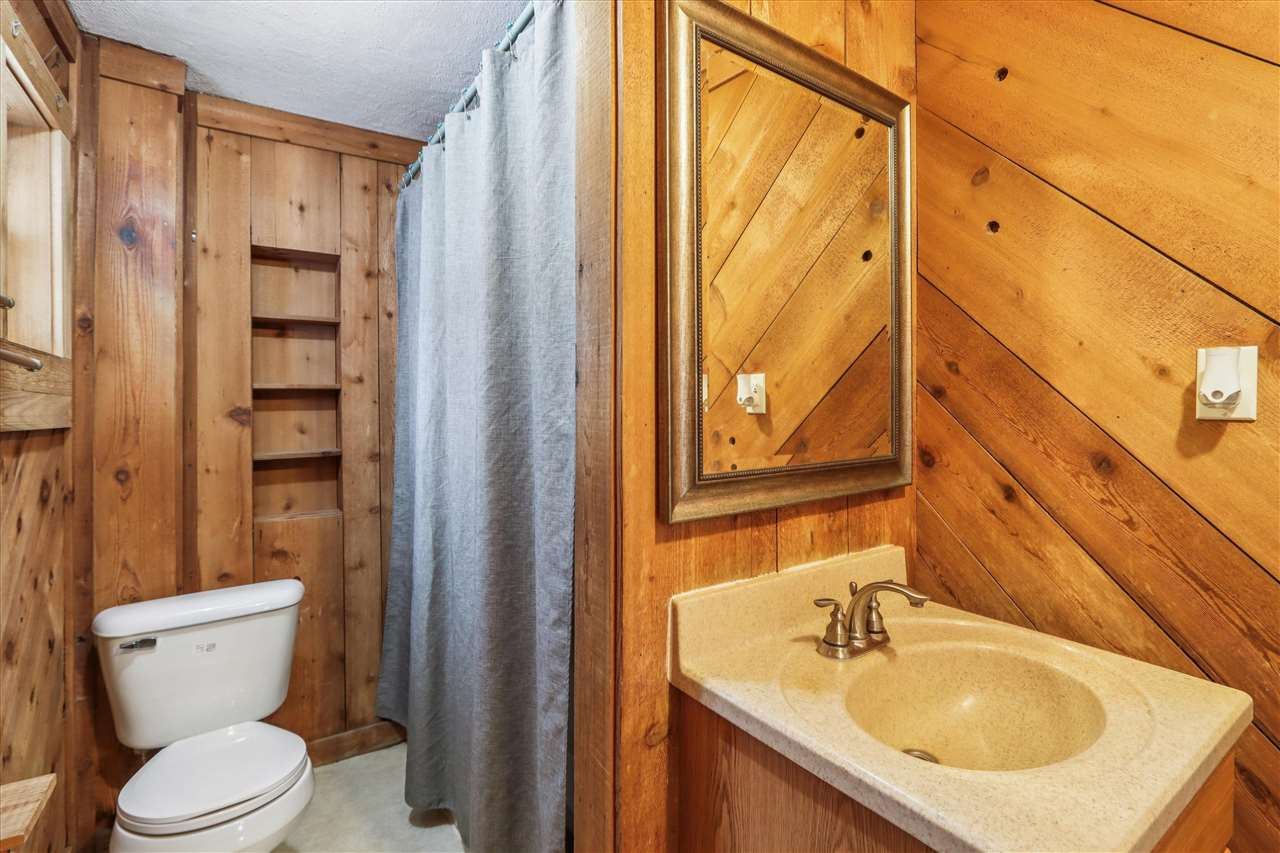 300 W Pine Street Marengo IA 52301