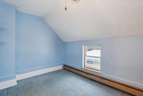 300 W Pine Street Marengo IA 52301