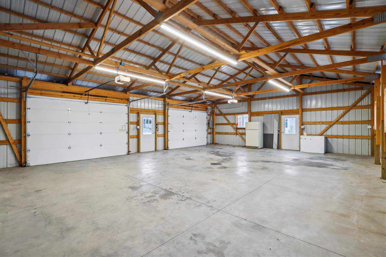 300 W Pine Street Marengo IA 52301