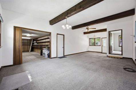 442 4th Avenue Iowa City IA 52245