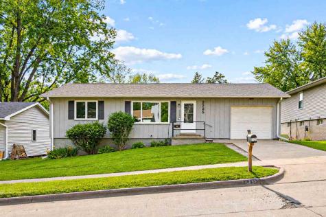 2225 Bancroft Drive Iowa City IA 52240