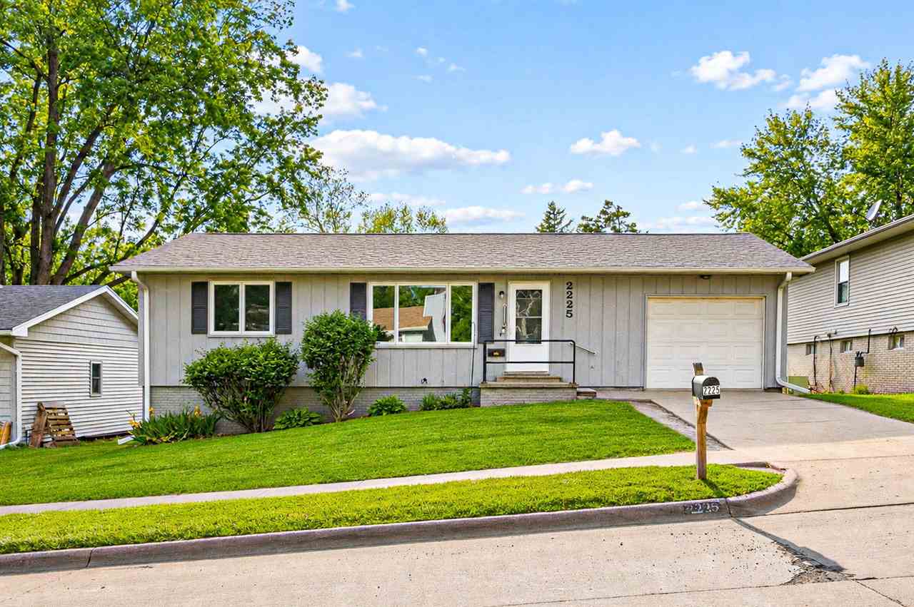 2225 Bancroft Drive Iowa City IA 52240