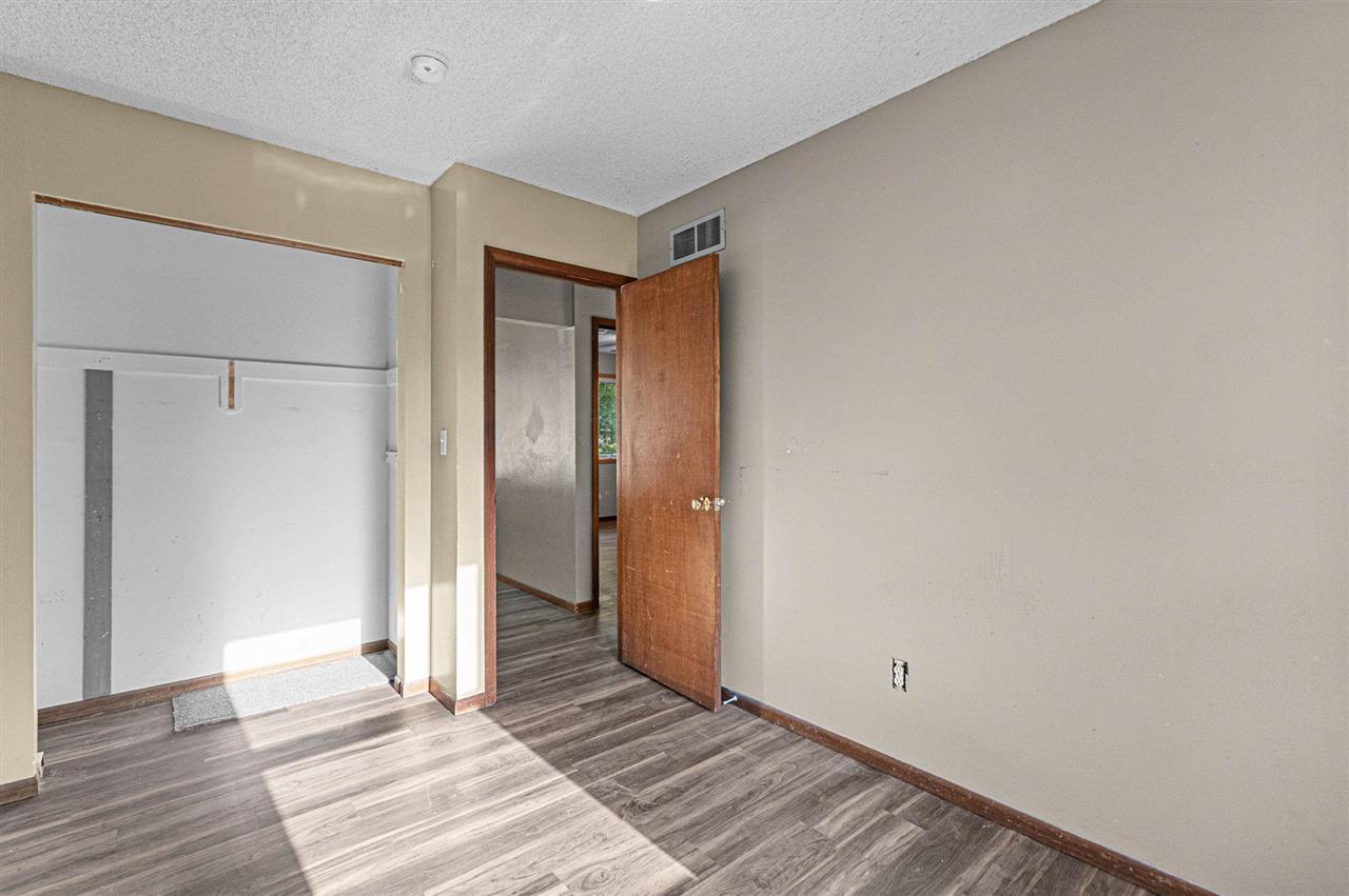 2225 Bancroft Drive Iowa City IA 52240