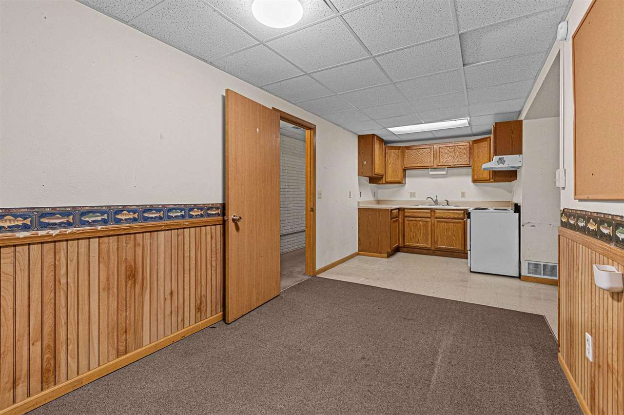 2225 Bancroft Drive Iowa City IA 52240