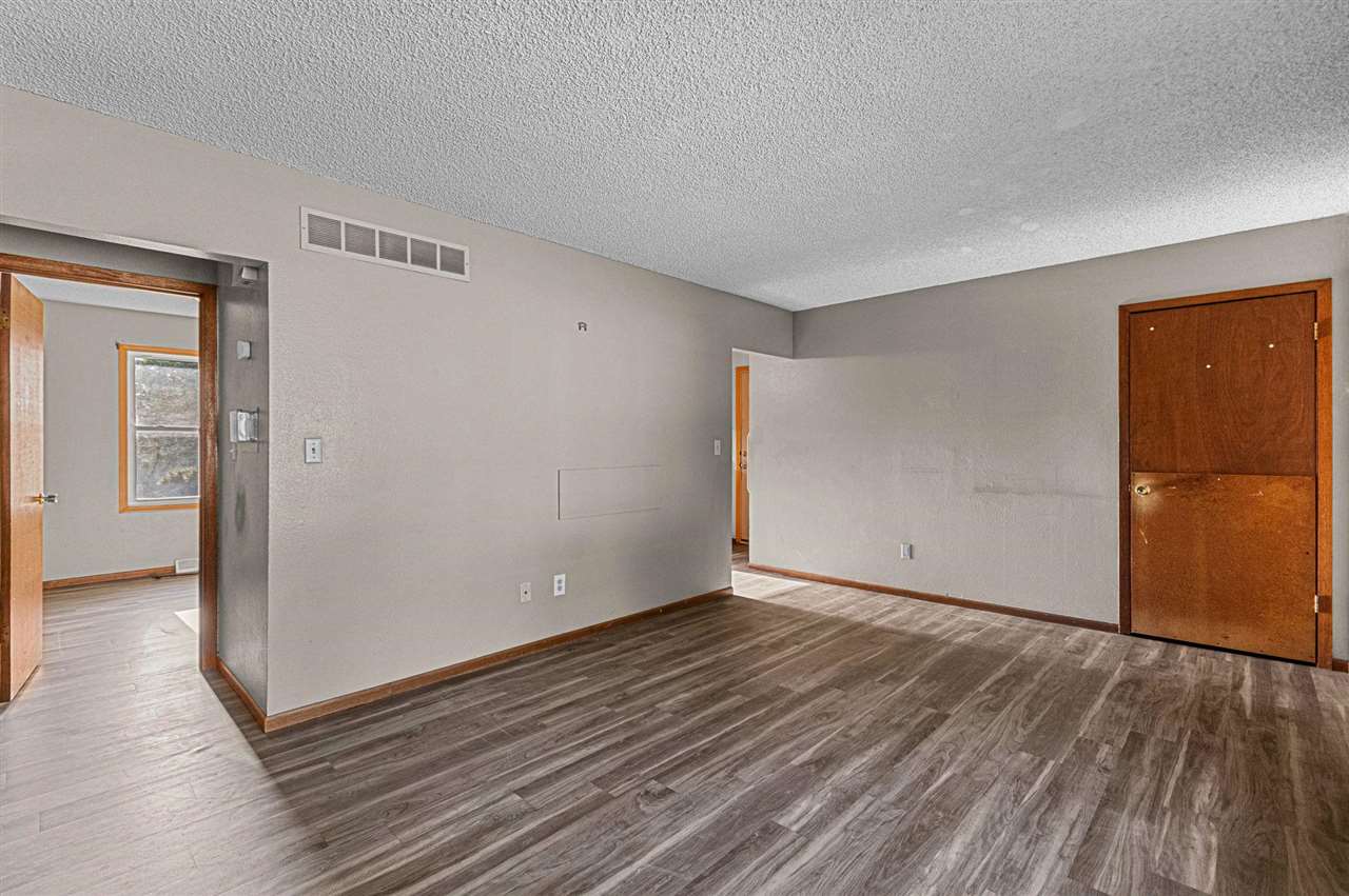 2225 Bancroft Drive Iowa City IA 52240