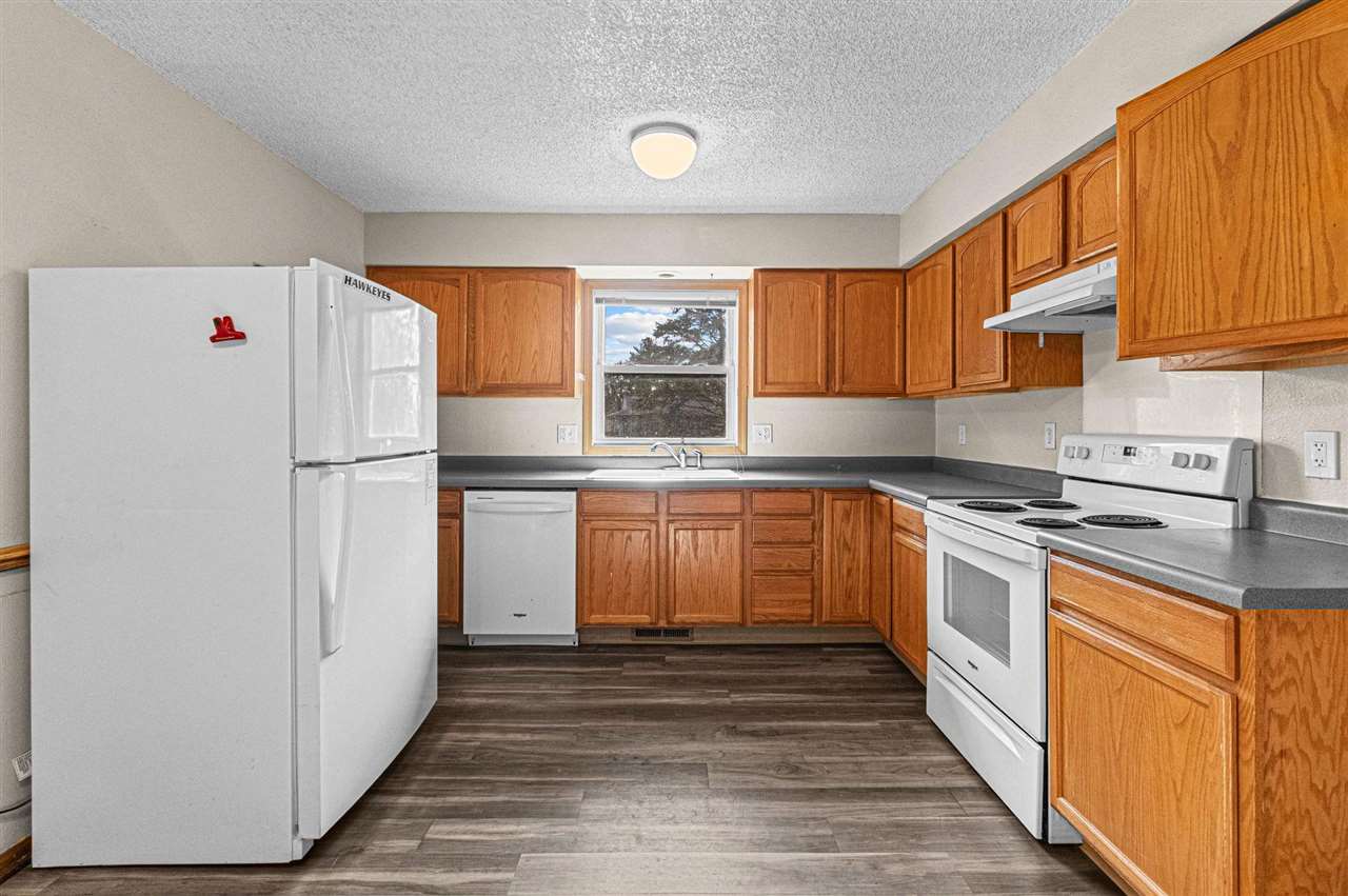 2225 Bancroft Drive Iowa City IA 52240
