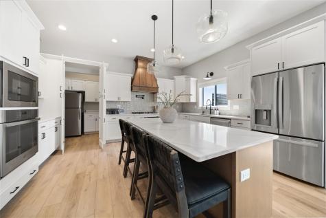 415 Whitetail Lane Tiffin IA 52340