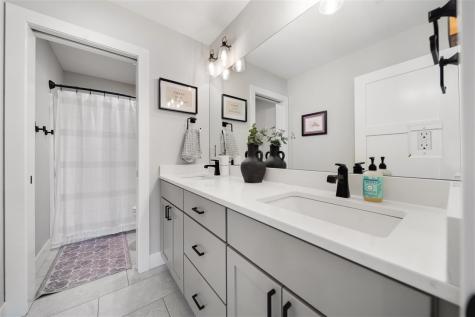 415 Whitetail Lane Tiffin IA 52340