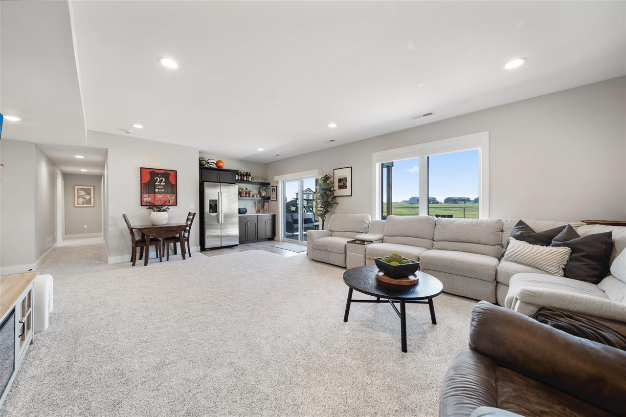 415 Whitetail Lane Tiffin IA 52340