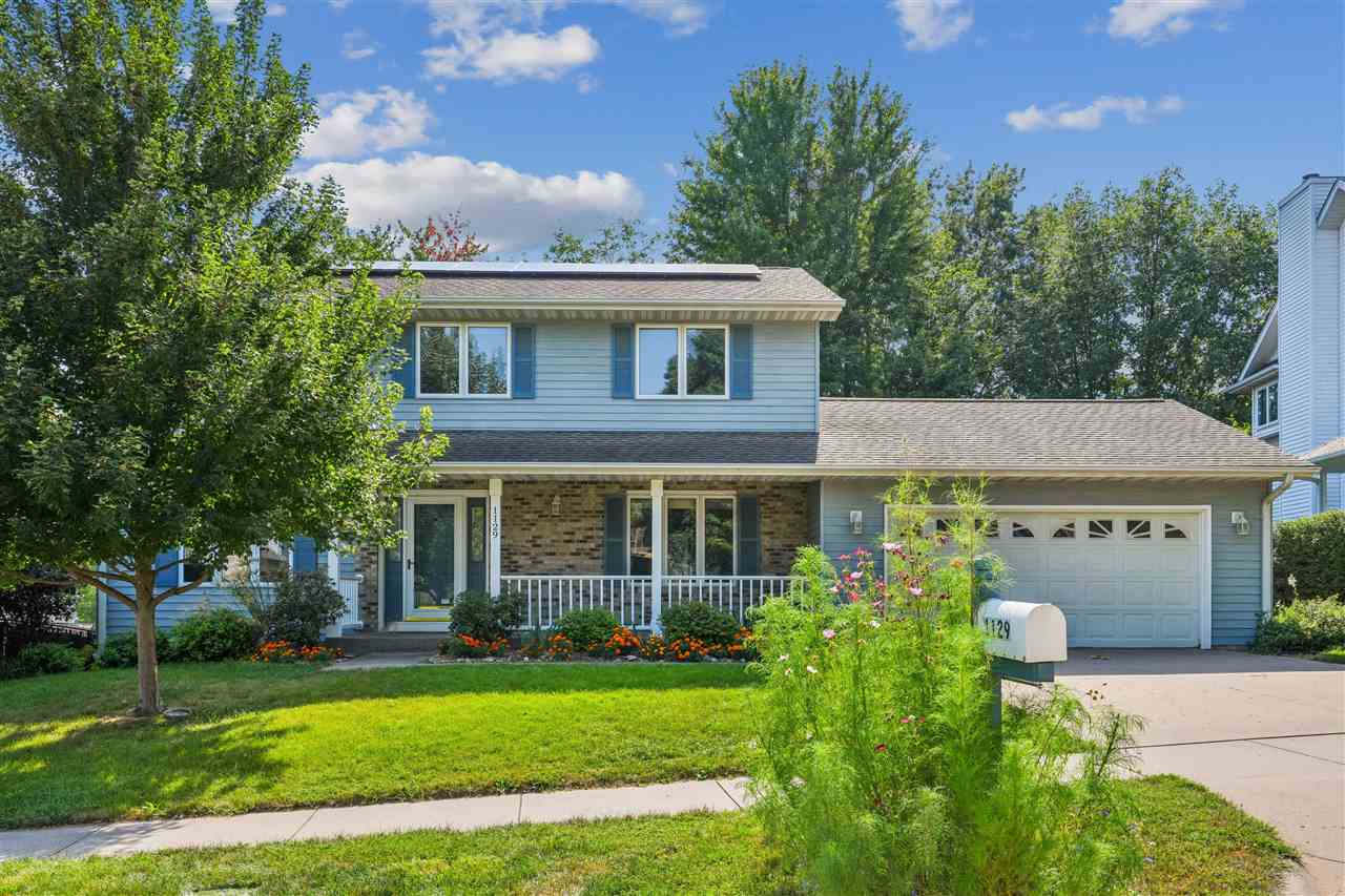 1129 Hampton Court Iowa City IA 52240-2927