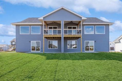 1097 Mary Lane North Liberty IA 52317