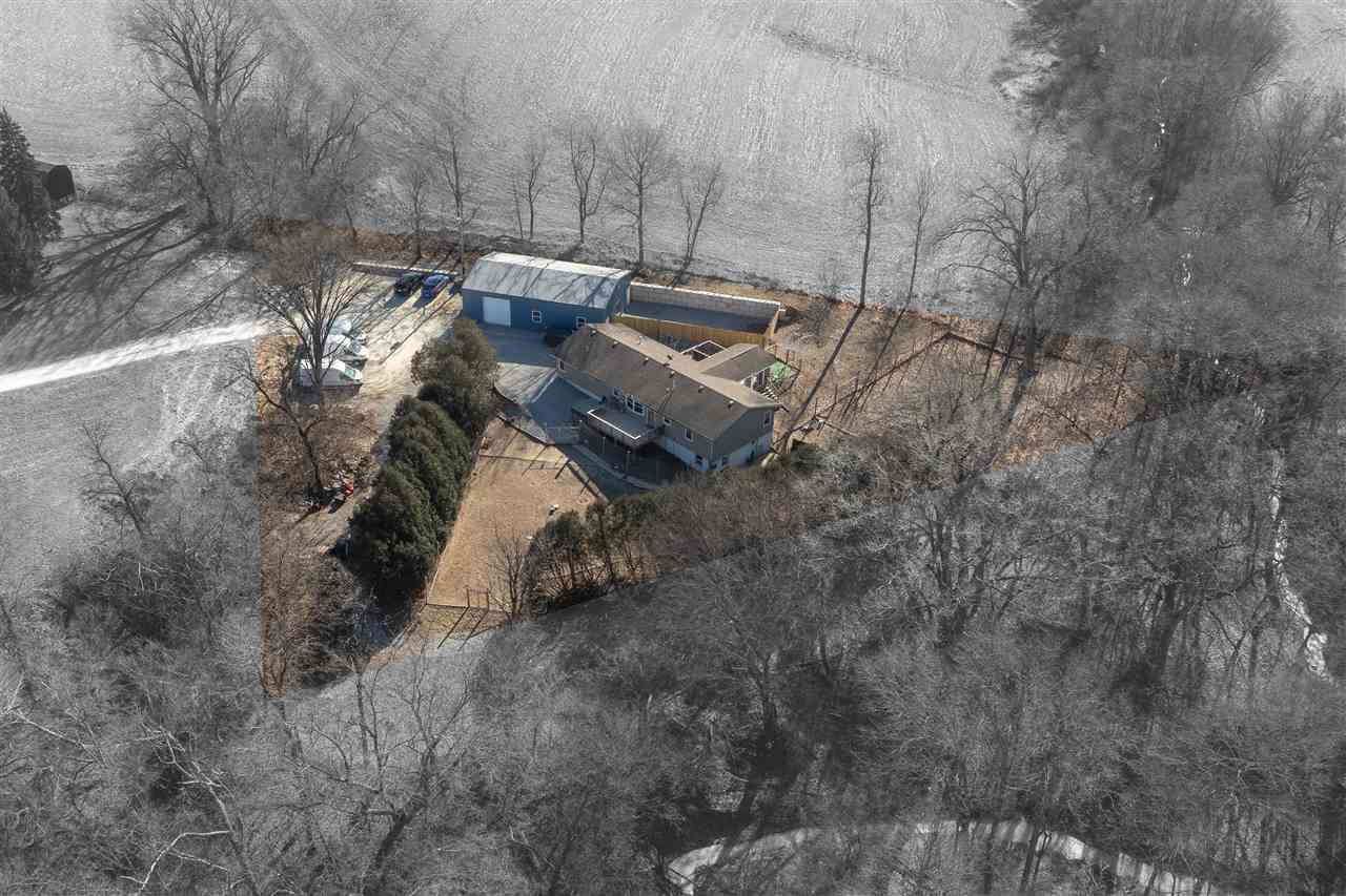 1045 Vine Avenue Riverside IA 52327