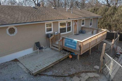 1045 Vine Avenue Riverside IA 52327