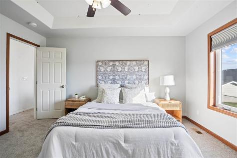 1409 Scarlet Sage Drive SW Cedar Rapids IA 52404