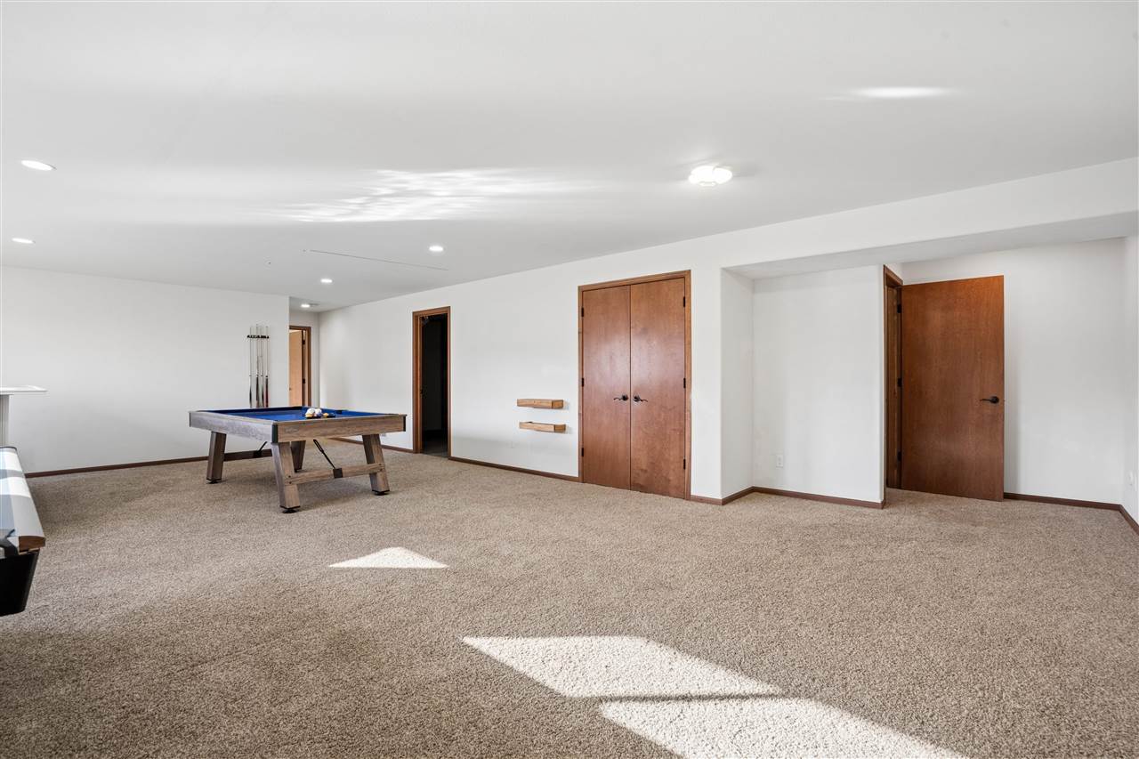 1409 Scarlet Sage Drive SW Cedar Rapids IA 52404