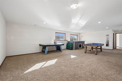 1409 Scarlet Sage Drive SW Cedar Rapids IA 52404