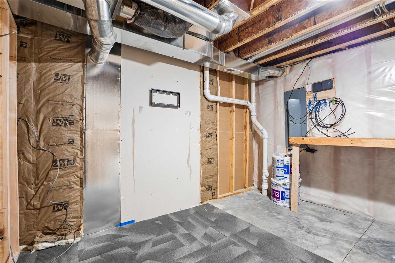 1409 Scarlet Sage Drive SW Cedar Rapids IA 52404
