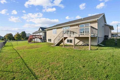 1409 Scarlet Sage Drive SW Cedar Rapids IA 52404