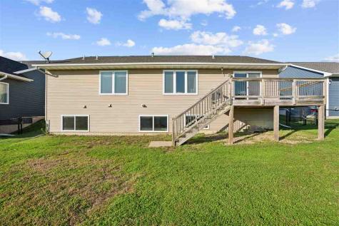 1409 Scarlet Sage Drive SW Cedar Rapids IA 52404