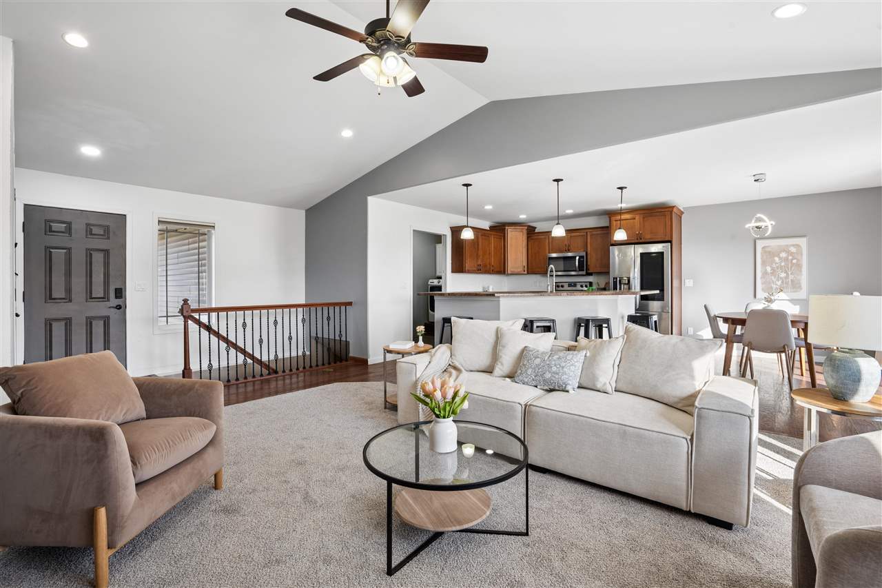 1409 Scarlet Sage Drive SW Cedar Rapids IA 52404