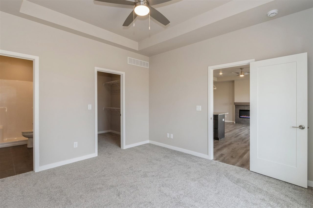 765 Chamberlin Lane North Liberty IA 52317