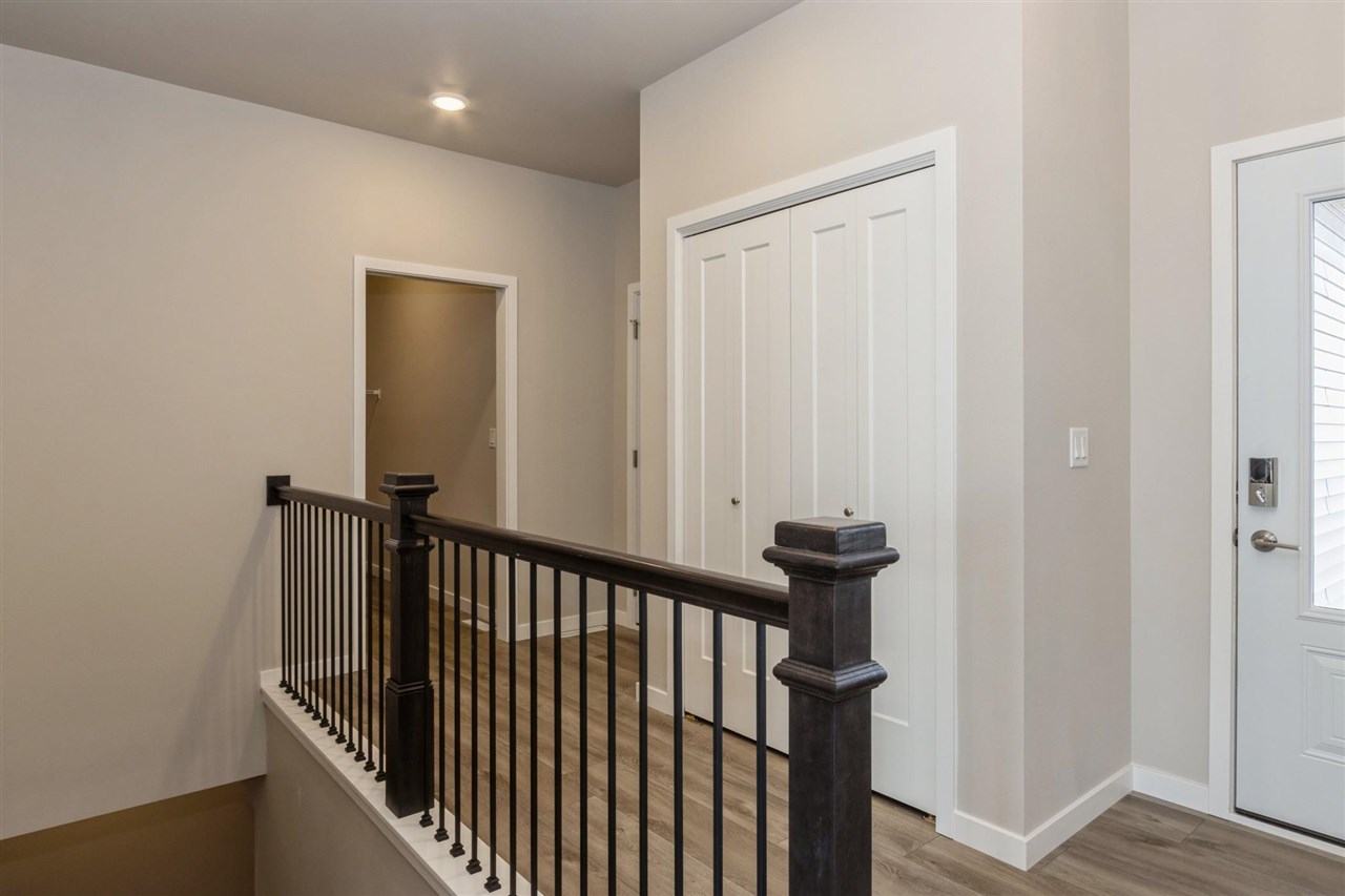 765 Chamberlin Lane North Liberty IA 52317