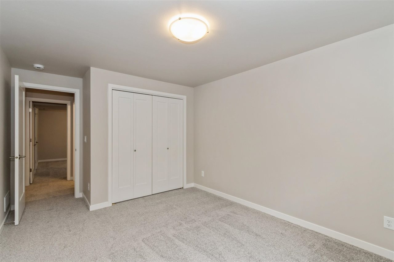 765 Chamberlin Lane North Liberty IA 52317