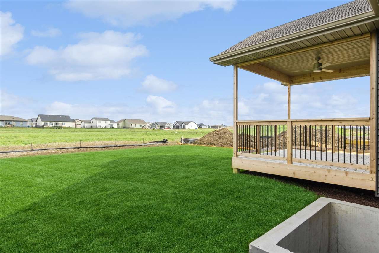 765 Chamberlin Lane North Liberty IA 52317