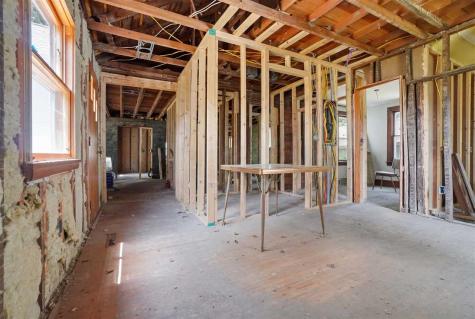 205 E Vine Street Crawfordsville IA 52621