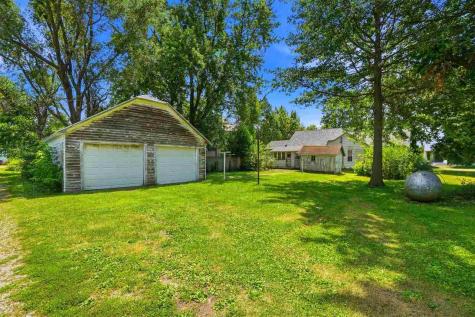 205 E Vine Street Crawfordsville IA 52621