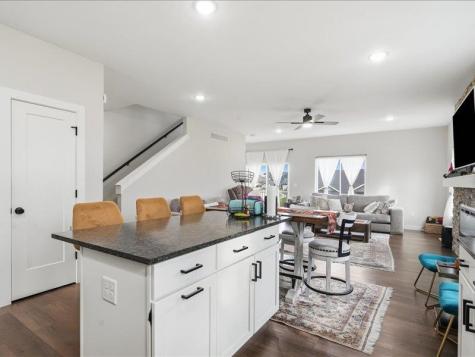 4187 Barbaro Avenue Iowa City IA 52240