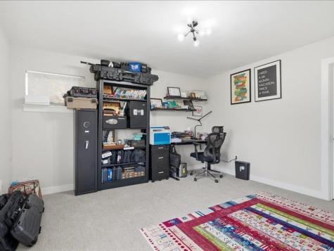 4187 Barbaro Avenue Iowa City IA 52240