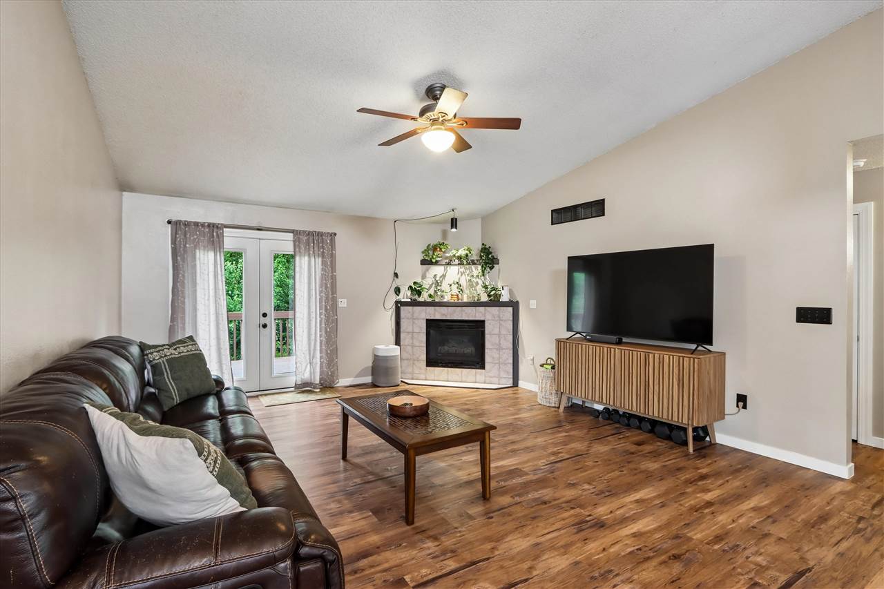 1423 Denali Court Coralville IA 52241