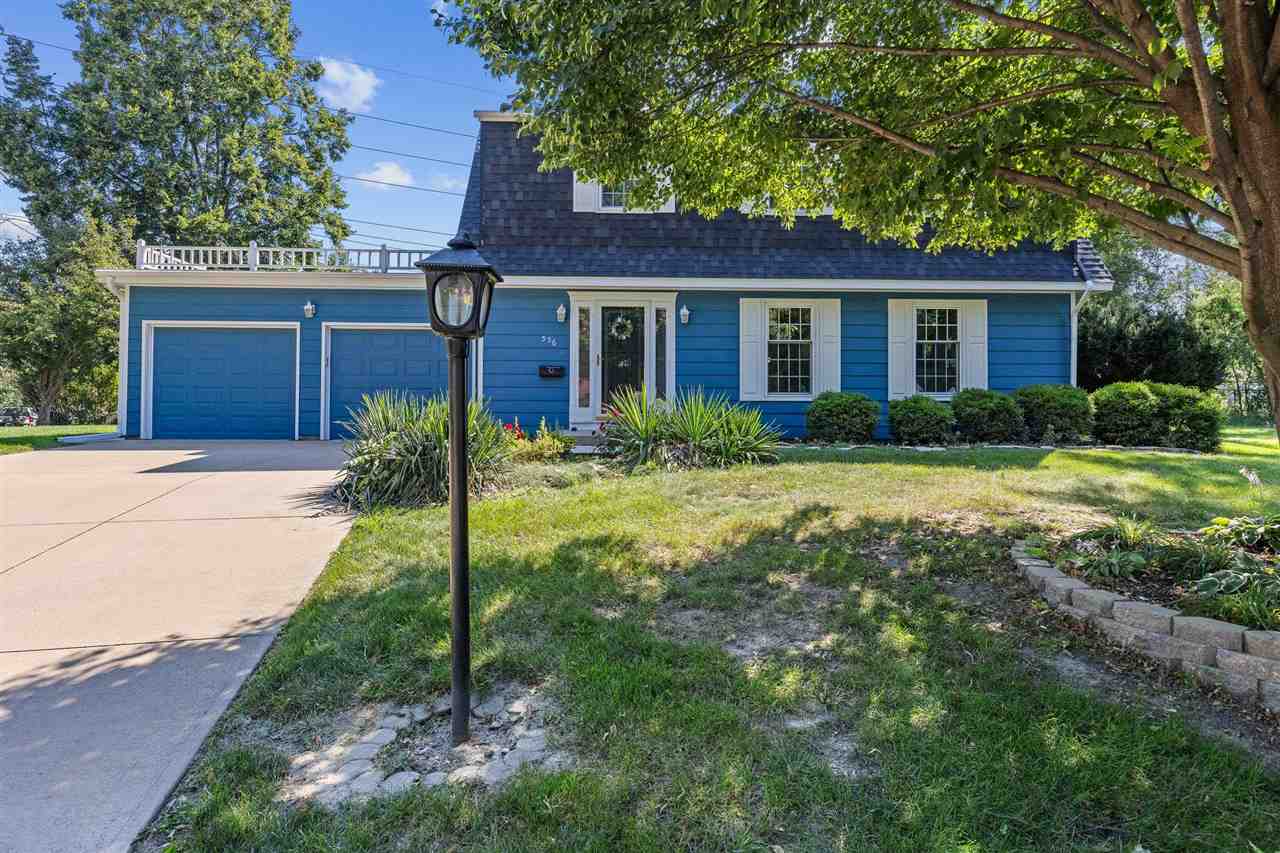 556 Mahaska Court Iowa City IA 52246