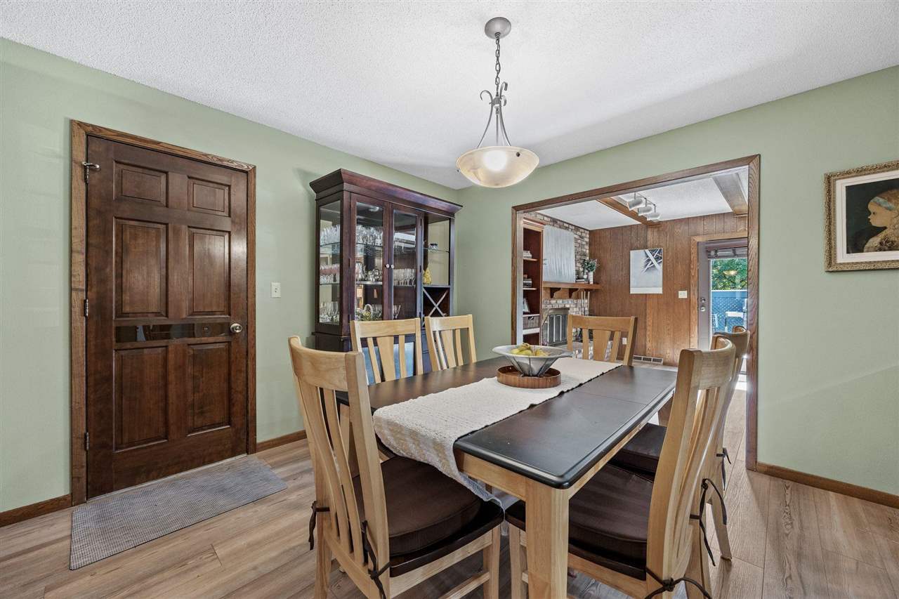 556 Mahaska Court Iowa City IA 52246