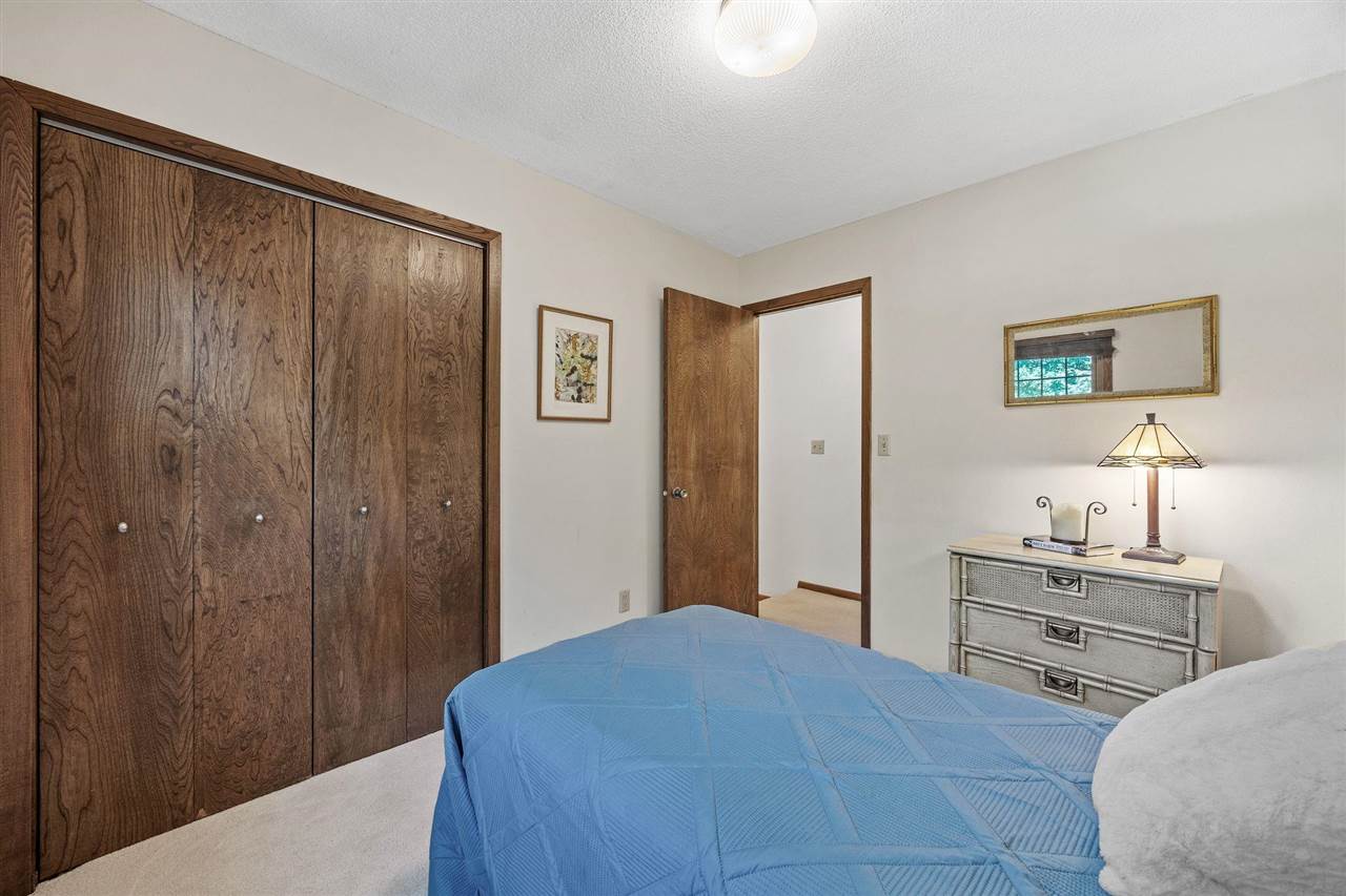 556 Mahaska Court Iowa City IA 52246