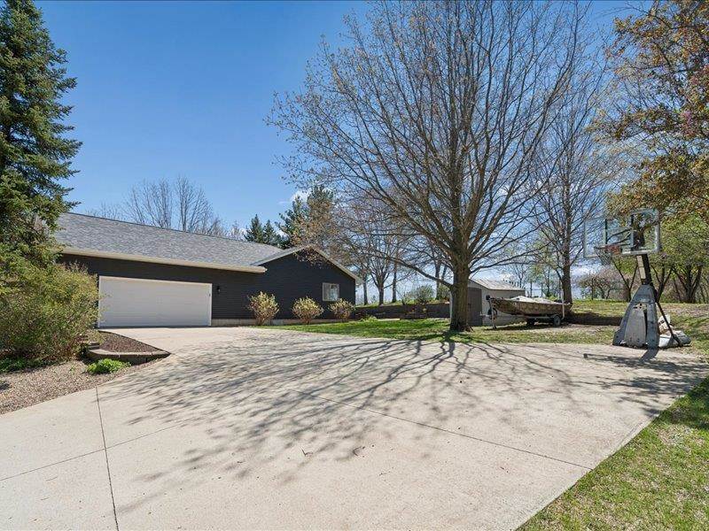 2698 NE Hidden Valley Trail Solon IA 52333
