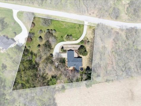 2698 NE Hidden Valley Trail Solon IA 52333