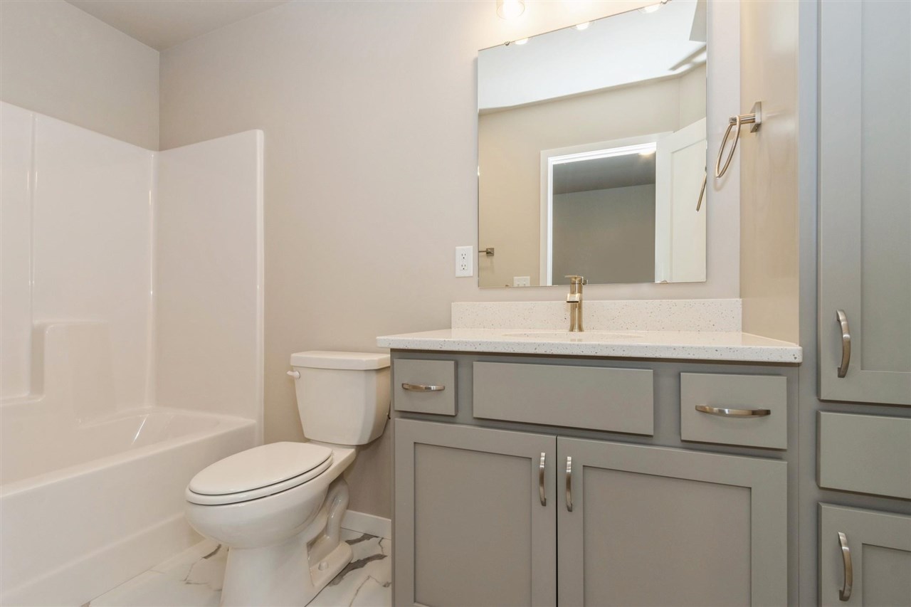 503 Crimson Street North Liberty IA 52317