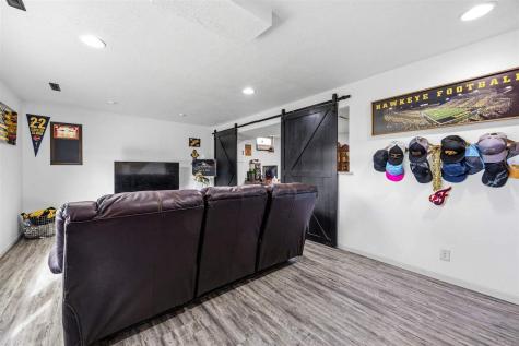 3601 2nd Avenue SW Cedar Rapids IA 52404