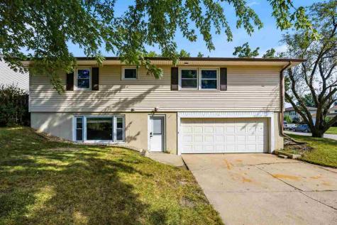 3601 2nd Avenue SW Cedar Rapids IA 52404