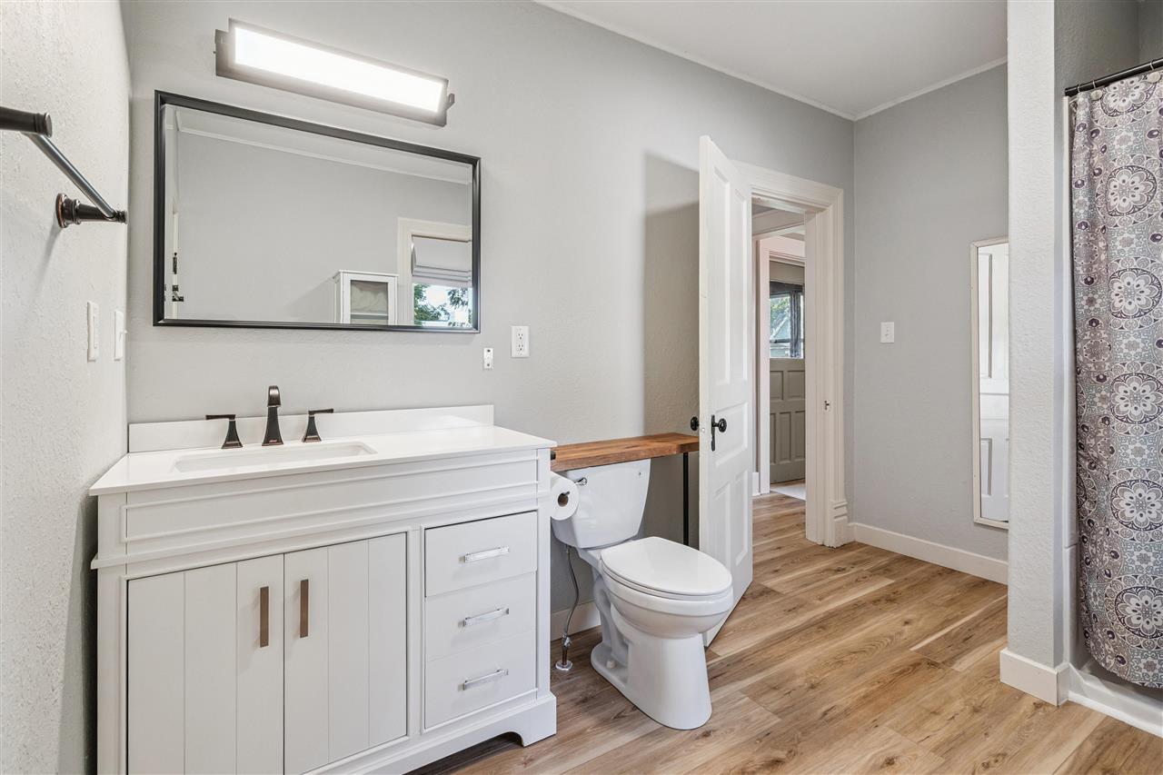 121 Brady Street Hills IA 52235