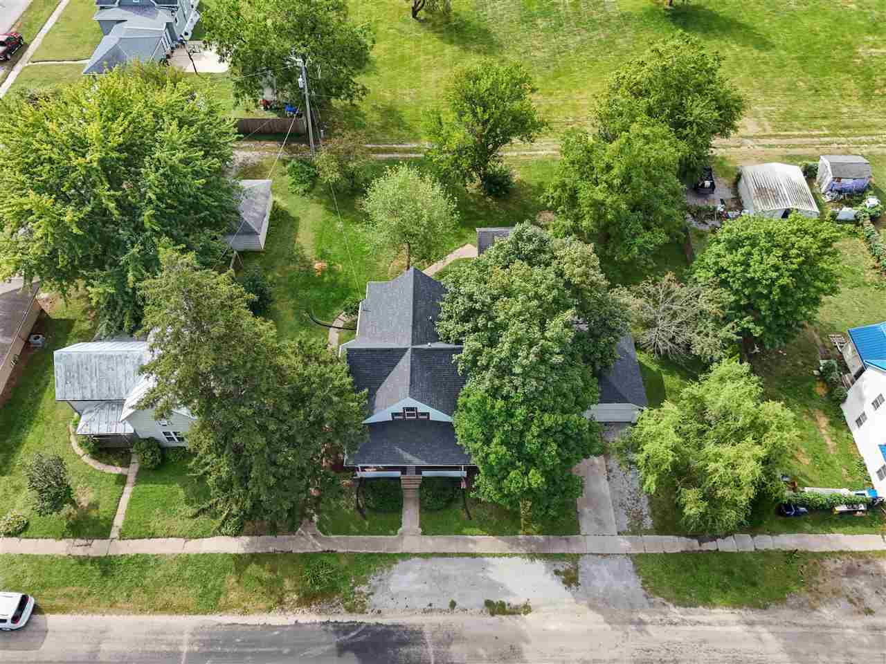 121 Brady Street Hills IA 52235