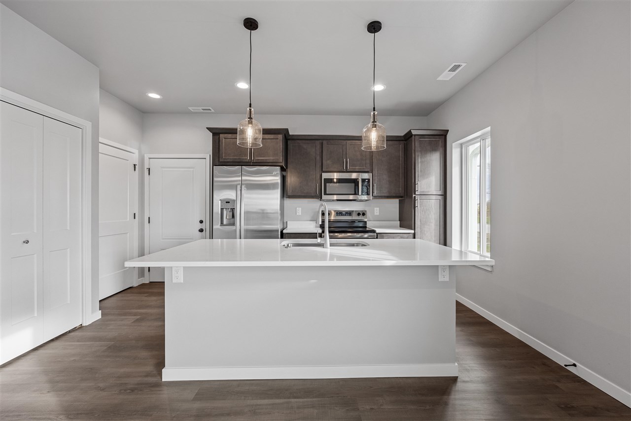 2102 Whispering Meadow Drive Iowa City IA 52240