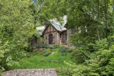 1818 N Dubuque Street Iowa City IA 52245