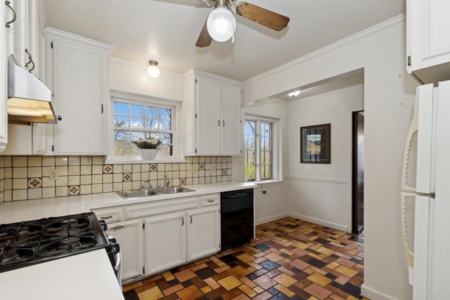 1818 N Dubuque Street Iowa City IA 52245