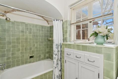1818 N Dubuque Street Iowa City IA 52245