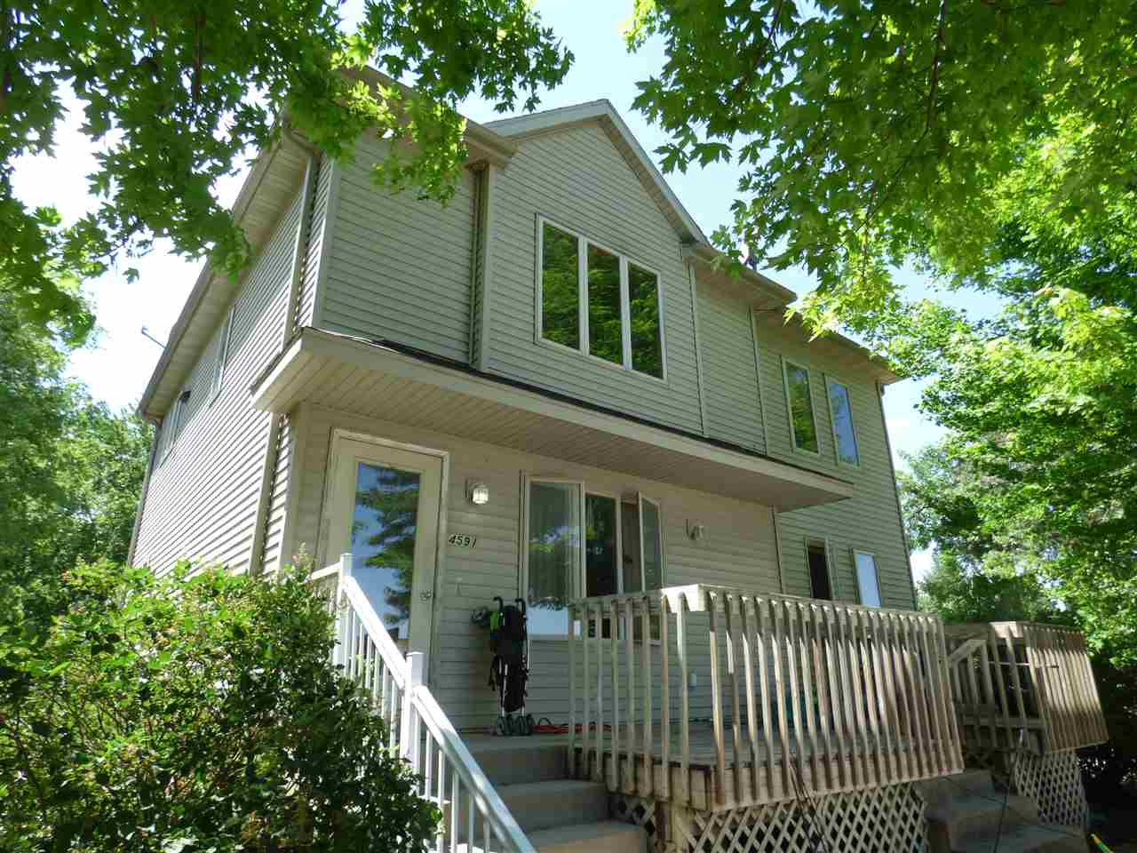 4591 SE Sand Road Iowa City IA 52240