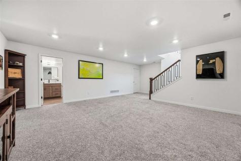 710 Kohl Drive North Liberty IA 52317
