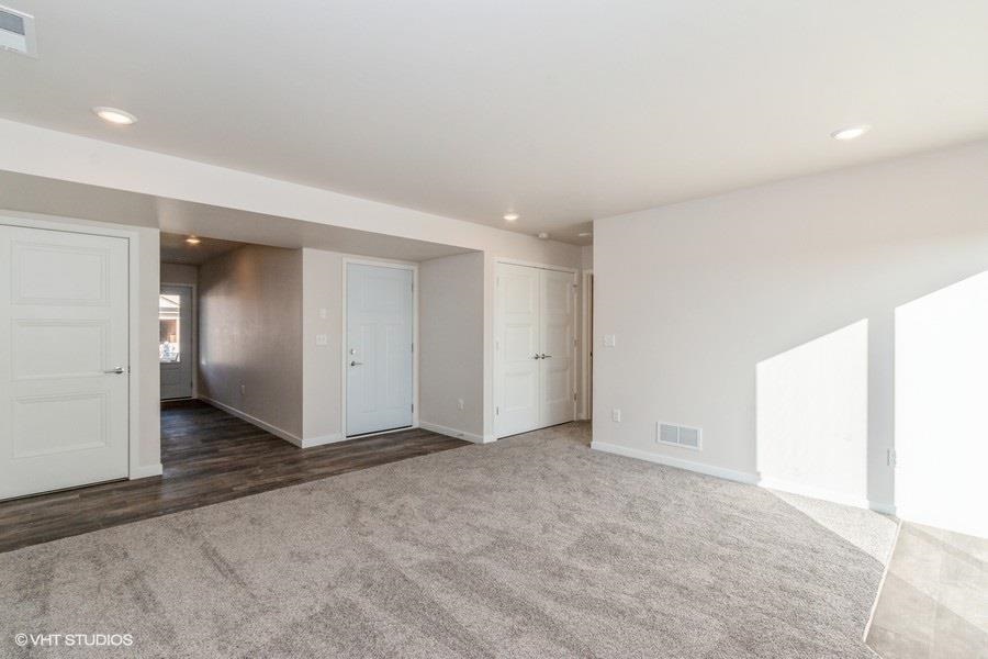 1095 Mary Lane North Liberty IA 52317